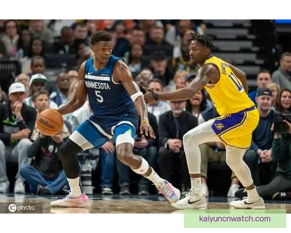 森林狼官方宣布麦克丹尼尔斯左膝髌腱炎确诊 将列入每日观察名单